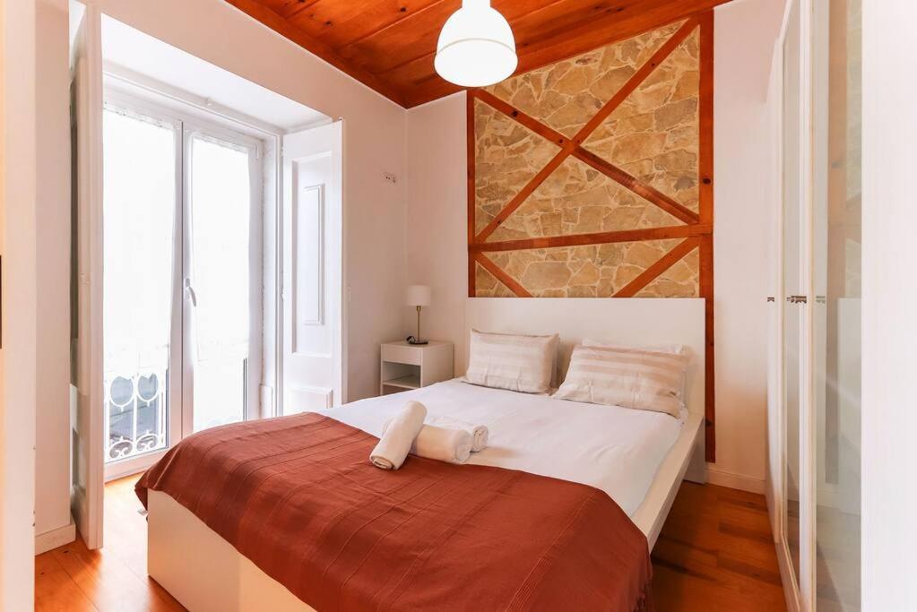 Lejlighed Portucale ! Campo Ourique Design W/ Balcony *