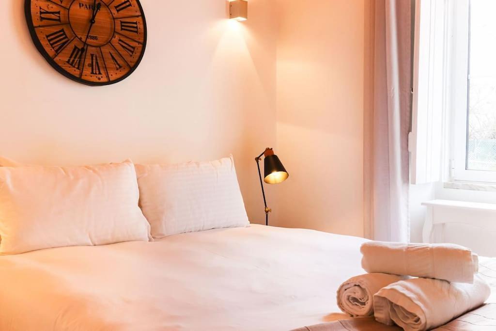 Apartamento Portucale ! Campo Ourique Design W/ Balcony Lisboa